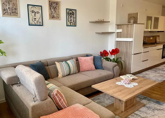 Apartamento Goja 2 *